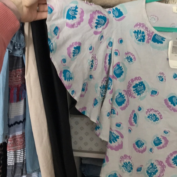 All Things Mochi Lara top - Picture 7 of 8